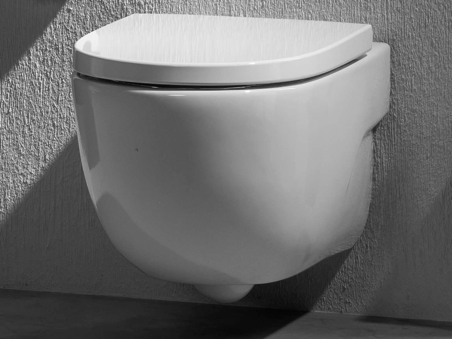 Meridian WC Wallhung Complete - Image 4